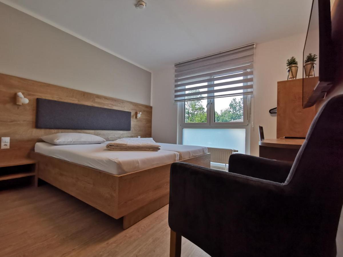 Motel Hohenems Bagian luar foto